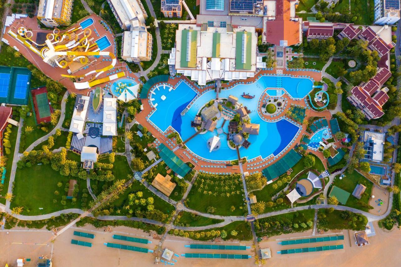 Aqi Pegasos World Otel Side