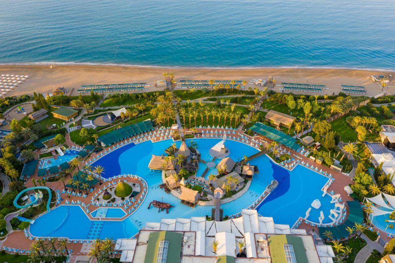 Aqi Pegasos World 4*