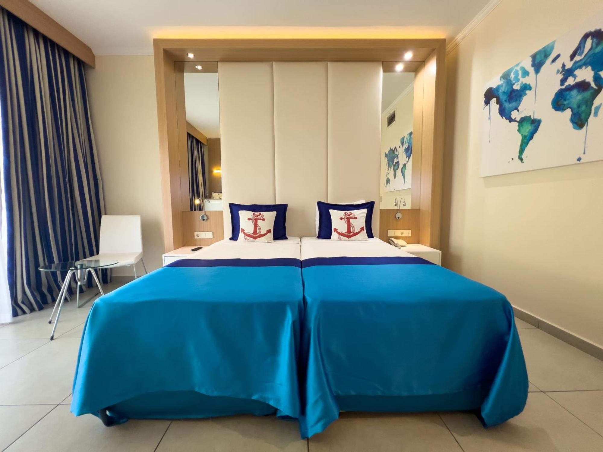 Aqi Pegasos World Otel 4*