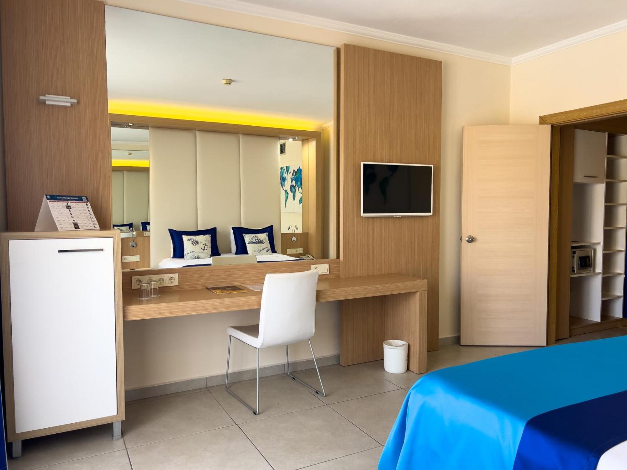 Otel Aqi Pegasos World